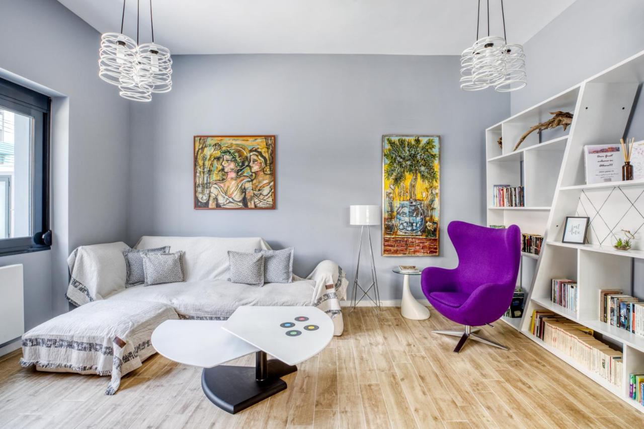 Spacious Flat With Courtyard And Private Parking! Athena Bagian luar foto