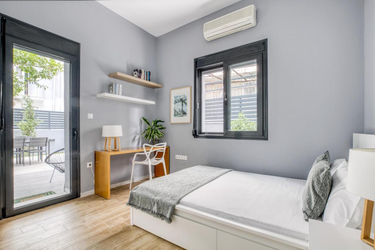 Spacious Flat With Courtyard And Private Parking! Athena Bagian luar foto