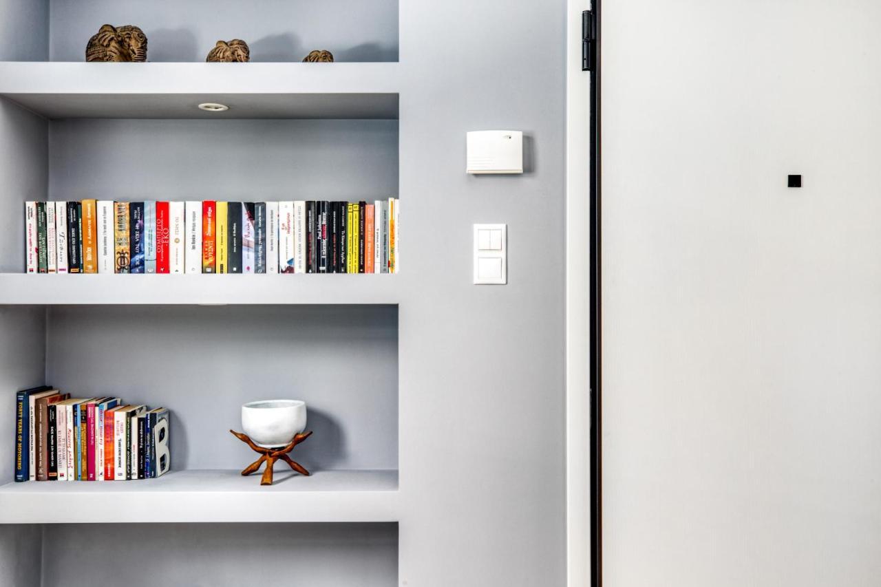 Spacious Flat With Courtyard And Private Parking! Athena Bagian luar foto