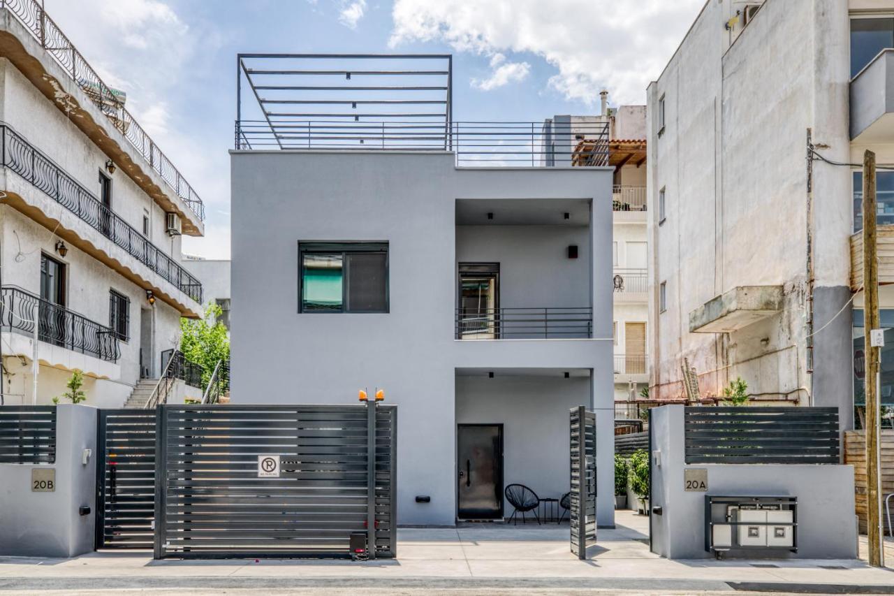 Spacious Flat With Courtyard And Private Parking! Athena Bagian luar foto