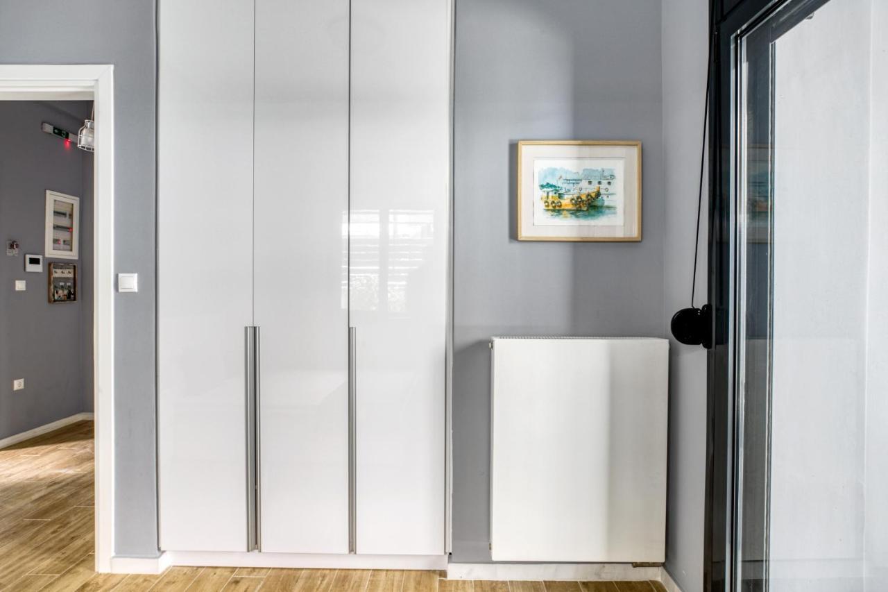 Spacious Flat With Courtyard And Private Parking! Athena Bagian luar foto