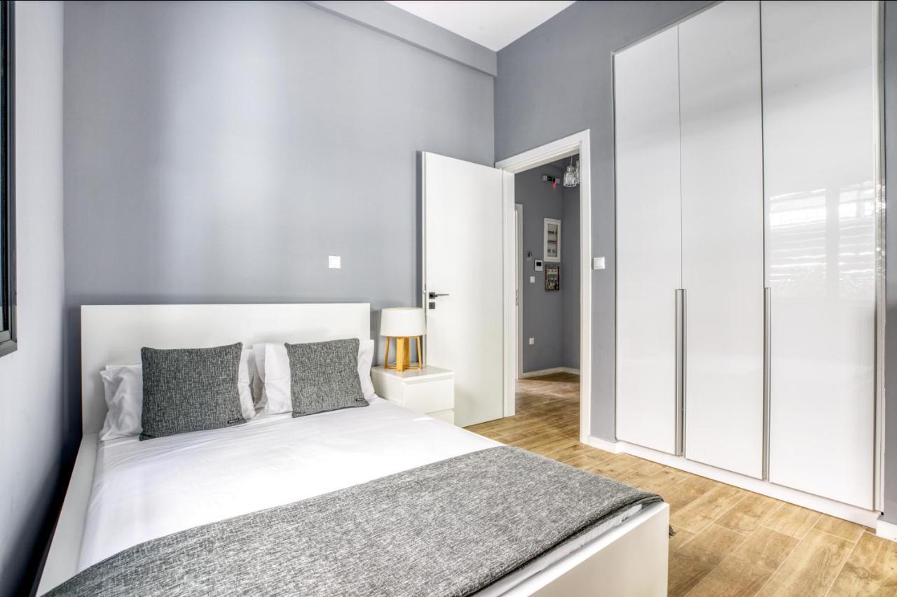 Spacious Flat With Courtyard And Private Parking! Athena Bagian luar foto
